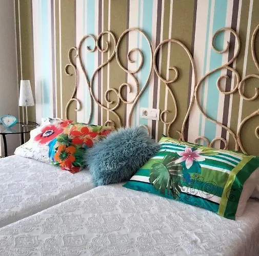 Mirador De Padin アパート